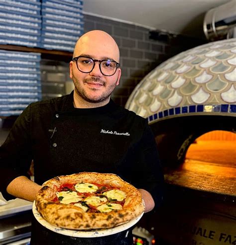 Worlds Best Pizza Chef Reveals How To Make The Perfect Pizza Newsfeeds
