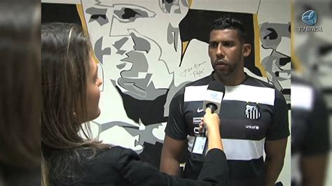 O clube optou por usar o. Goleiro Aranha fala sobre incidente racista em entrevista ...
