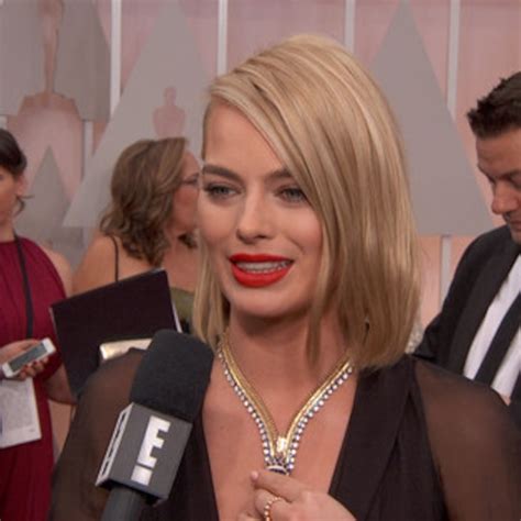 See Margot Robbies Stunning Necklace At 2015 Oscars E Online