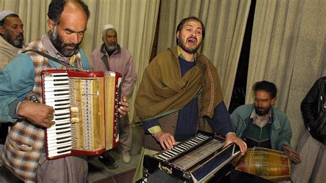 Latest News By BBC Urdu افغانستان داڑھی برقعہ موسیقی کیا طالبان