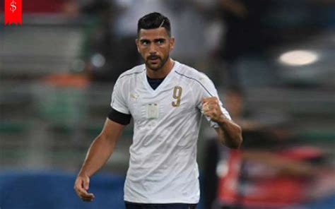 Giorgio chiellini is one of the very successful players. Graziano Pelle, Italian National team and Chinese League ...