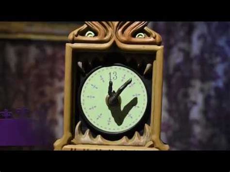 We love this haunted mansion clock! Haunted Mansion Bootique - 14 - Haunted Mansion Authentic ...