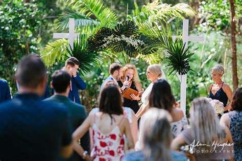 You were an absolute gem on the day eliza mitchell photography specialises in both wedding and family photography. Eliza & Tim | Doonan wedding » Wedding Photographer Noosa