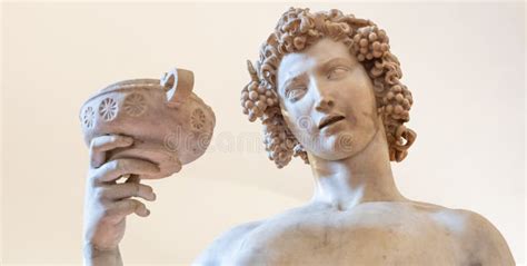 Bacchus Par Michelangelo Buonarroti Photo Ditorial Image Du Culture