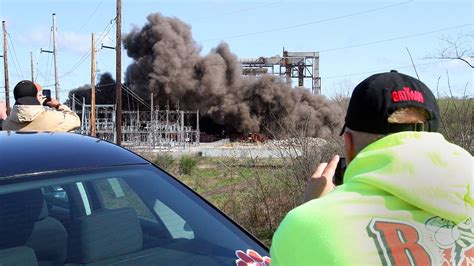 Ohio Edison Power Plant Near Niles Ohio Demolished Mahoning Matters