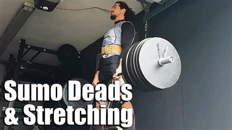 Deadlifts With Belt Using Hook Grip And Stretching Youtube