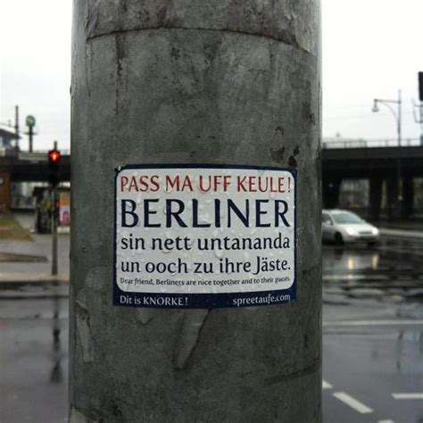 Himmel uber berlin zitate.die engel damiel und cassiel treten als beobachter der welt auf, insbesondere in berlin. Pin von Kathrin Ferstl auf funny things | Berlin sprüche, Zitate lustig, Minimalistische zitate