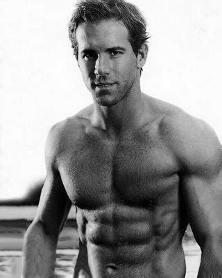 Ryan Reynolds Strong Smooth And Handsome Naked Male Celebrities