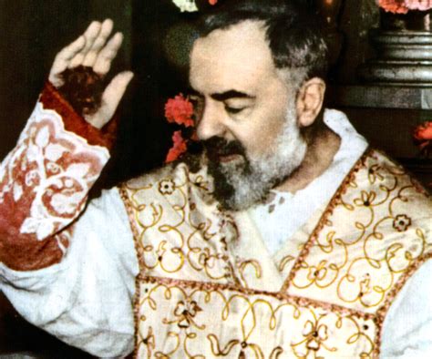 Padre Pío El Misterio De Los Estigmas Que Desaparecieron Tras Su