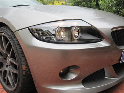 Diy procedure, with detailed steps and video, for replacing a bmw z4 (e85) halogen projector beam headlight bulb.see. 03-08 BMW Z4 HALO PROJECTOR HEADLIGHTS FOR HID BLACK 04 ...
