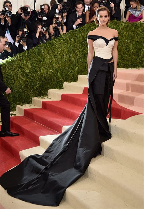 Emma Watsons Met Gala Gown Was Made From Plastic Bottles Business
