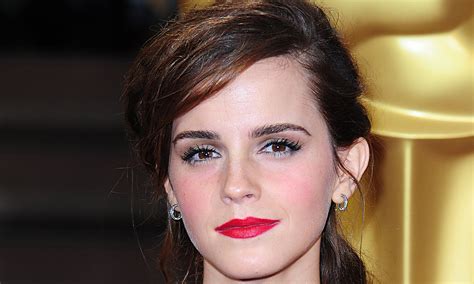 Emma Watson Criticises Dangerously Unhealthy Pressure On Young Women