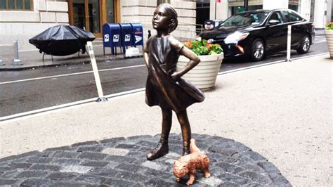 This Is What Happened When Wall Streets ‘fearless Girl Met ‘pissing Pug