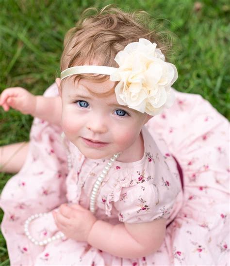 Outdoor One Year Old Girl Session Baby Photoshoot Girl Baby Birthday