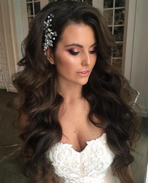 40 Wedding Hairstyles For Long Hair That Really Inspire Mrs To Be