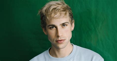 They graduated with a degree in acting from fordham university in 2015. Why Tommy Dorfman Doesn't Let Casting Breakdowns Limit Him
