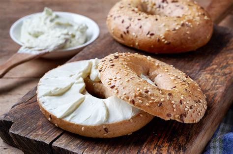 15 Bagels With Cream Cheese Store 232