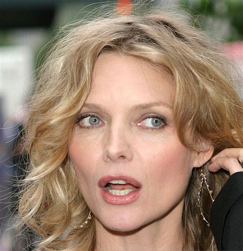 Michelle Pfeiffer Hey Babe What A Woman Michelle Pfeiffer Michelle Actresses