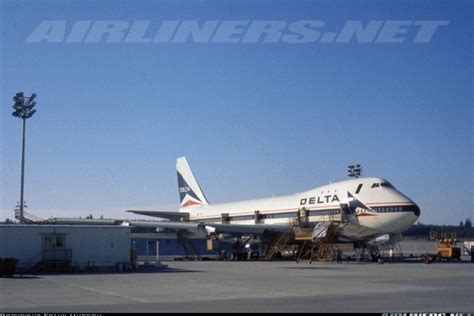 Boeing 747 132 China Airlines Aviation Photo 0413956