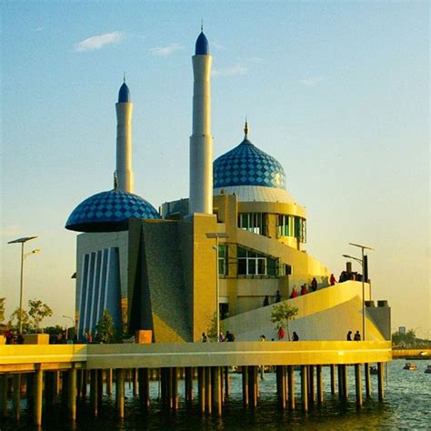 Masjid Makassar Indonesia Islamic Architecture Taj Mahal Architecture
