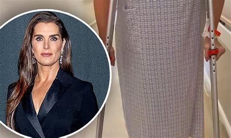 Brooke Shields Says Shes A Fighter As She Discusses Overcoming A Broken Femur And Complications