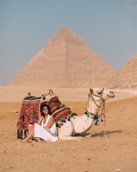 pyramids egypt cairo egypt egyptian pyramids egypt travel africa travel egypt outfits