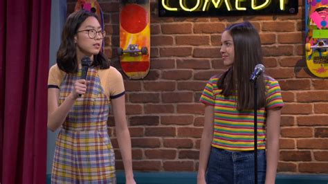 Watch Disney Bizaardvark Season 3 Episode 18 On Disney Hotstar