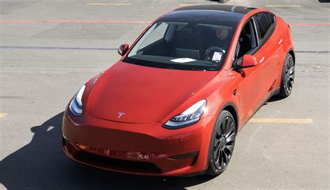 Tesla Model Y Performance Hits 60 MPH In 3 4 Seconds 1 4 Mile In 11 91