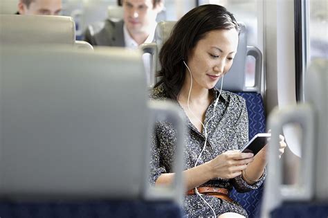 How much internet data do i need. How Much Data Do I Need in My Mobile Data Plan?