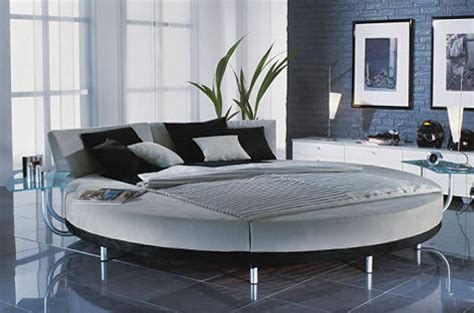 7x7 ft ₹ 85,000/ piece. A new way of relaxation Round Bed - XciteFun.net