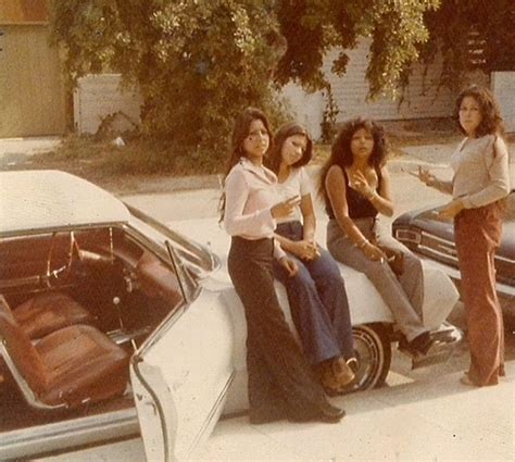 1970s Cholas Thats The Look I Remember So Well Latina Fashion