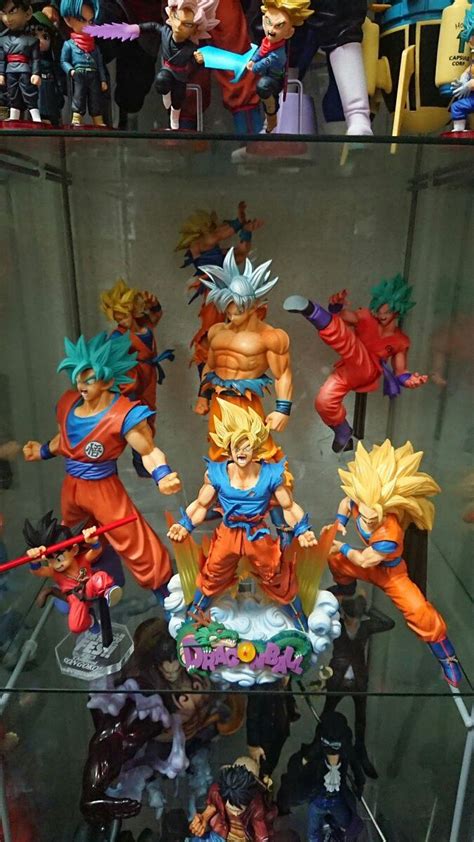 (hey, don't feel bad, us, too). Collection Goku | Dragon ball art, Dragon ball super wallpapers, Anime figures