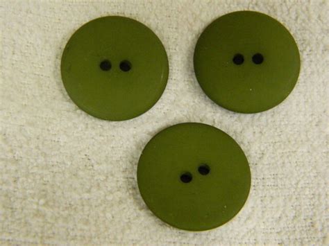 25 New 1 Inch Dull Finish Olive Green Buttons 261cd36 24 Ebay