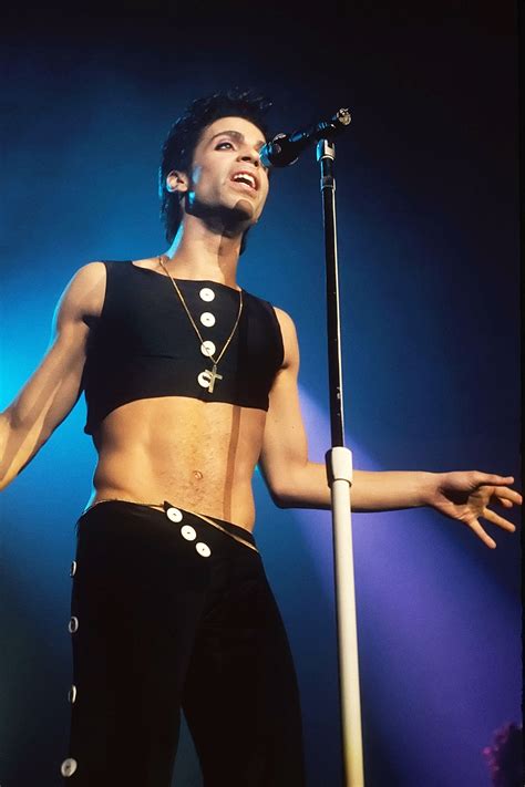 Prince Fashion Retrospective: The Iconic Looks of the Music Legend | Gallery | Wonderwall.com