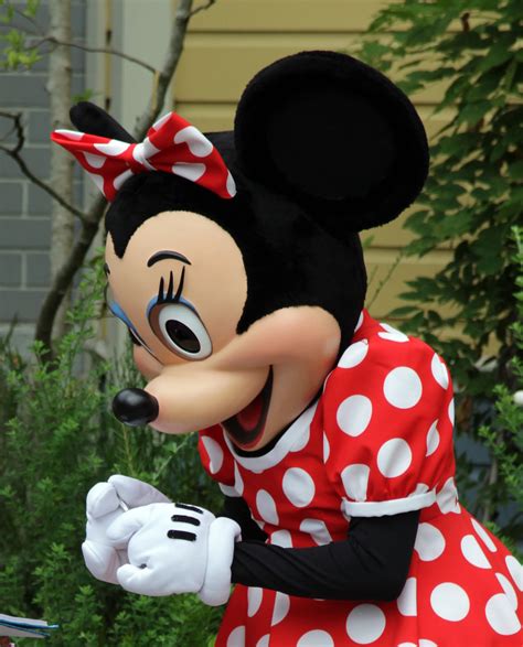 Minnie Mousedisneyland Paris Minnie Mousedisneyland Pa Flickr