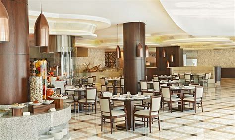 Waldorf Astoria Dubai Palm Jumeirah Legends