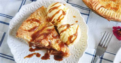 All American Apple Pie Recipe With Caramel Sauce Ramshackle Pantry