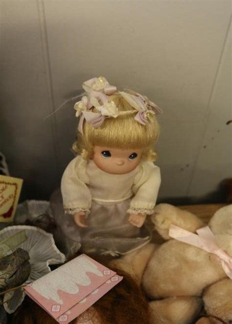 Porcelain Dolls Incl One Annabelle From The Georgetown Collection By Linda Mason Also Incl