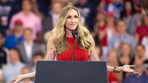 Wilbur Ross Lara Trump Comments On Government Workers Are Out Of Line