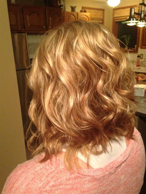 Here i show you how i curl my hair with the wand to achieve soft pretty curls. Blonde, Joico color, curling wand waves, curls, beachy ...