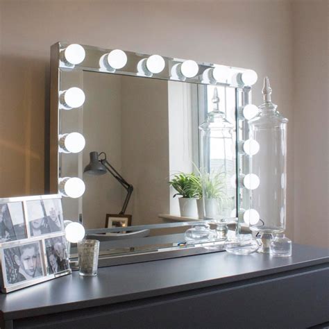 Clara Hollywood Vanity Mirror with Lights | At Home Comforts