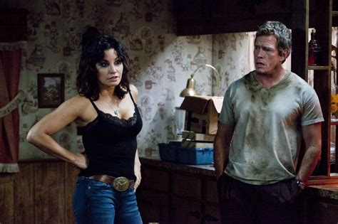 Thomas Haden Church In Una Tesa Scena Di Killer Joe Insieme A Gina