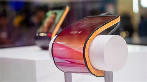 Motorola Brings Its Bendable Wearable Concept Phone To Mwc 2024