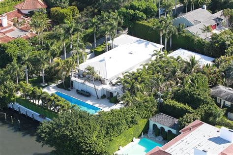 Site Of Jeffrey Epsteins Florida Home To See New 25m Mansion