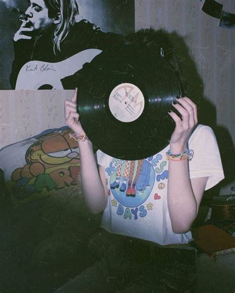 Wallpaper boys hairstyles hair 80s 80 s 90s 90 s locks · 80s 90s edits that might give you vintage. Retro Pfp Aesthetic : Pfp Vintage Animation And Rugrats Image 6132733 On Favim Com - Only the ...