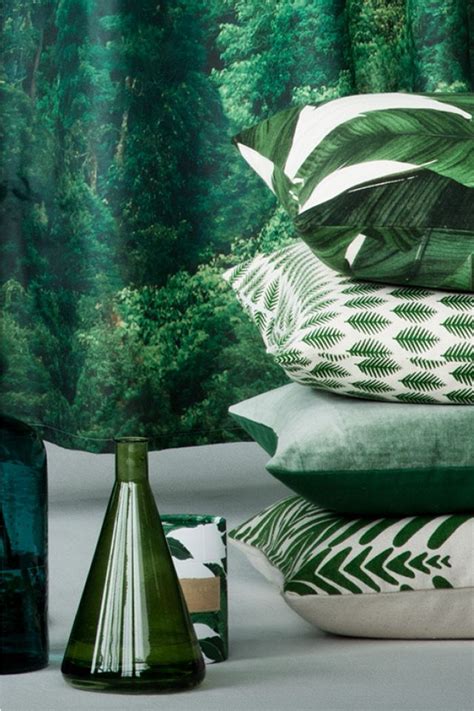 When it comes to home decor, it can be tough to commit. Go For Green. | H&M Home | Green home decor, Home decor ...