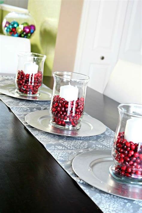 Ideas to Decorate Your Christmas Table 2020-2021 | NooBuzz