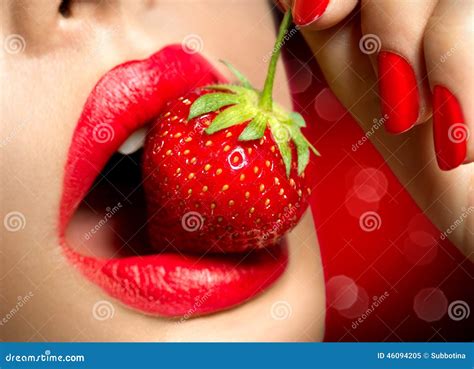 Woman Eating Strawberry Stock Image Image Of Mouth Berry 46094205