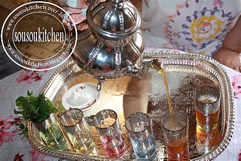 تقديم الشاي المغربي صينية اتاي. صور لطرق تقديم الشاي او اتاي المغربي - شهيوات ميمي
