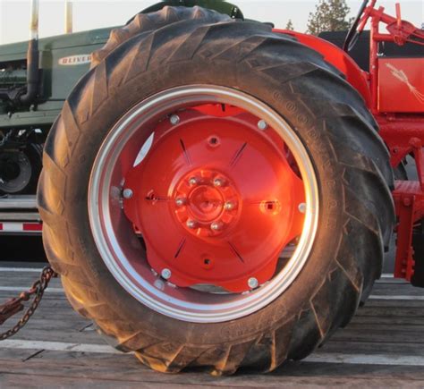 28in Rims On A Ca Yesterdays Tractors